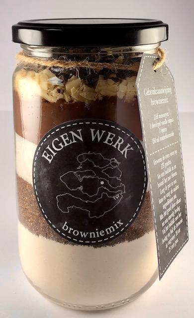 Browniemix pot Eigen werk