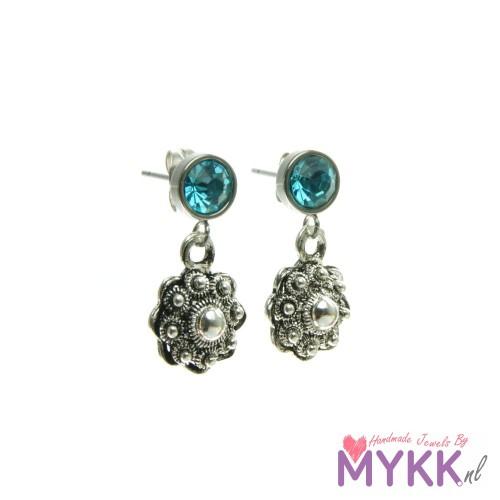 RVS oorsteker met steentje en metalen Zeeuwse knop hanger aqua