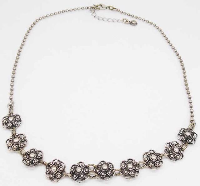 Zeeuwse knopjes collier met oogjesrand