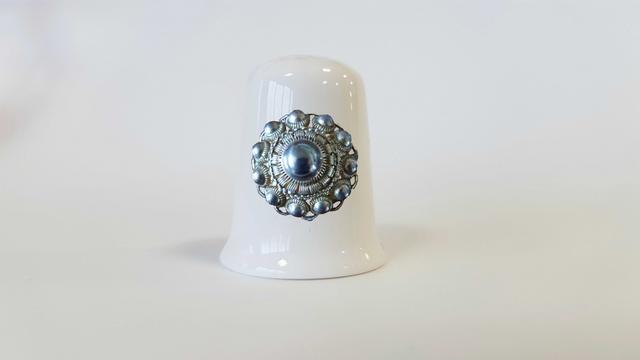 Vingerhoed budget Zeeuwse knoop  in luxe doos