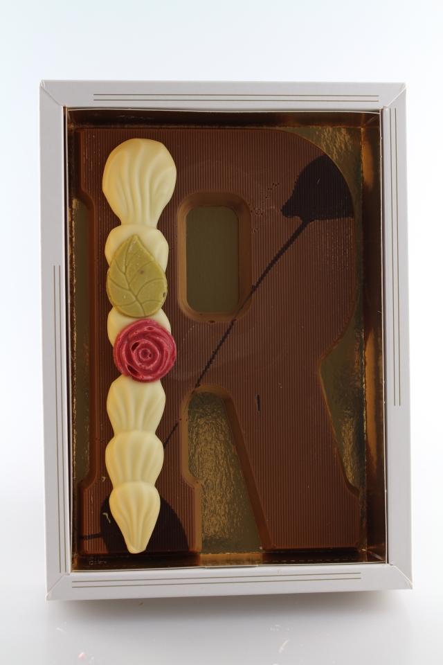 chocoladeletter melk r