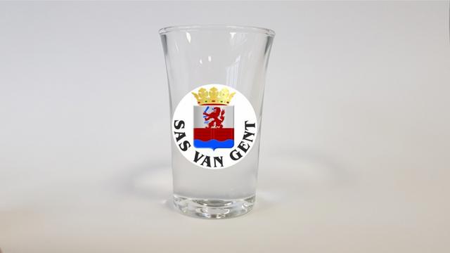 Borrel glaasjes wapen Sas van Gent