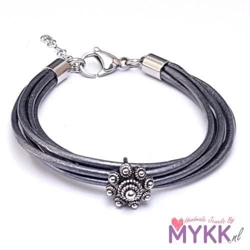 Zeeuwse knop armband RVS en leer metallic grijs