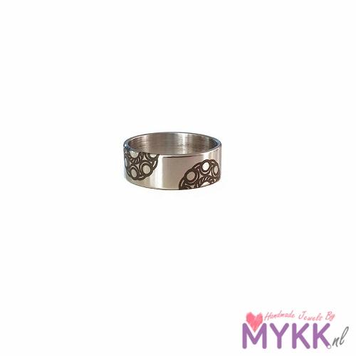Zeeuwse knop Ring RVS gegraveerd 