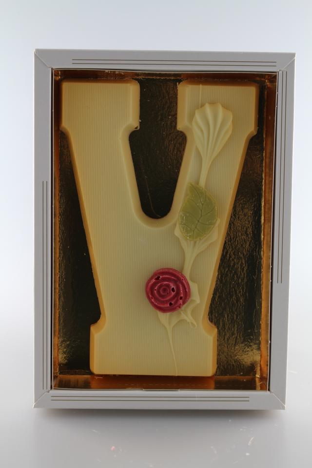 chocoladeletter wit v