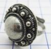zeeuwse knop ring middel met grote bol, verzilverd