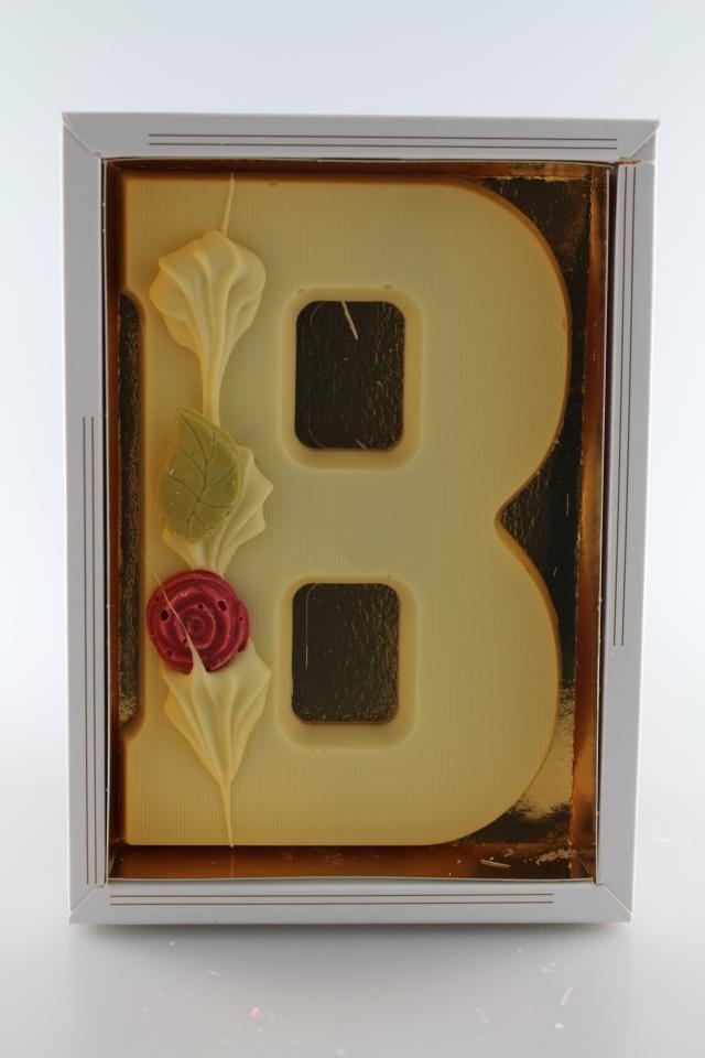 chocoladeletter wit b