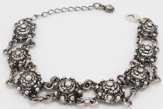 Zeeuwse knopjes armband