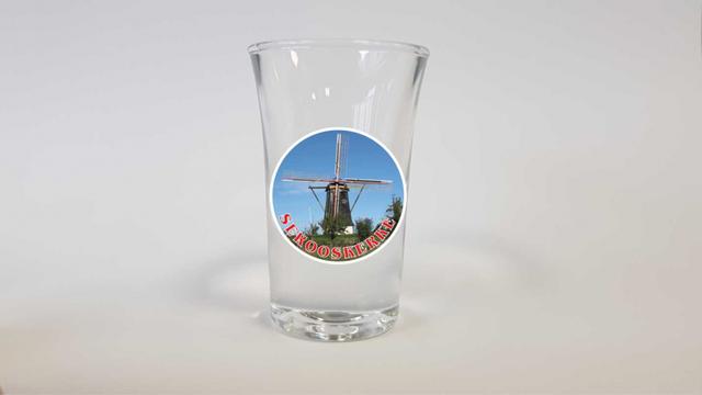 Borrel glaasjes  foto Serooskerke