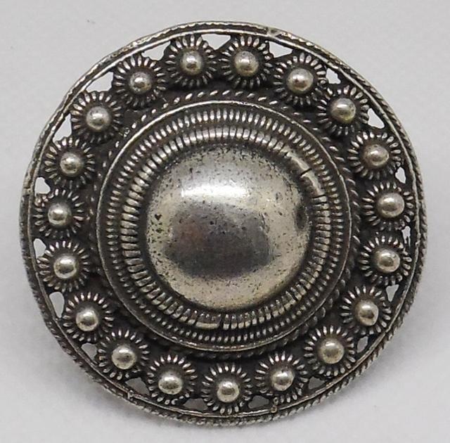 grote Zeeuwse knop ring met grote bol midden