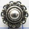 Zeeuwse knoop kleding knoop verzilverd, met oogjesrand, ong 2 cm