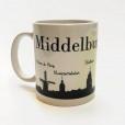 Mok met de skyline van Middelburg