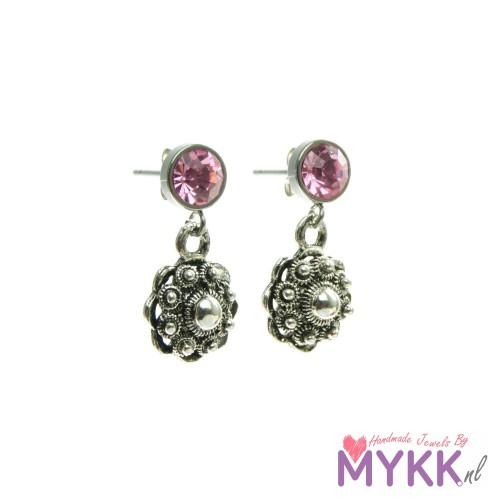 RVS oorsteker met steentje en metalen Zeeuwse knop hanger rose